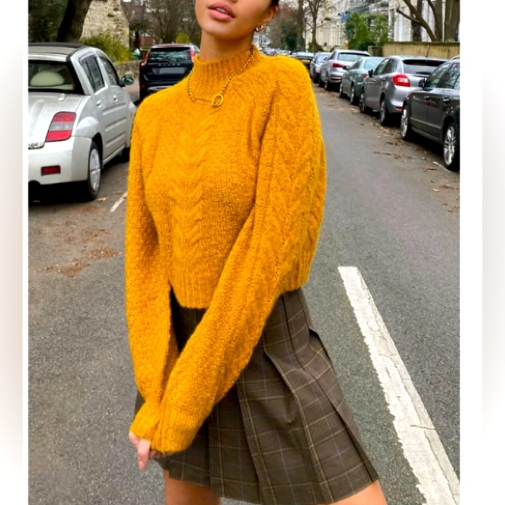 Aritza Sunday Best  Alpaca Wool Blend Melly Fisherman Sweater  Size M